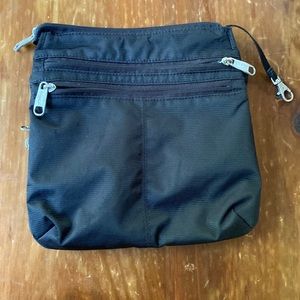 eBags Nylon Expandable Multi Pocket Crossbody Shoulder Bag